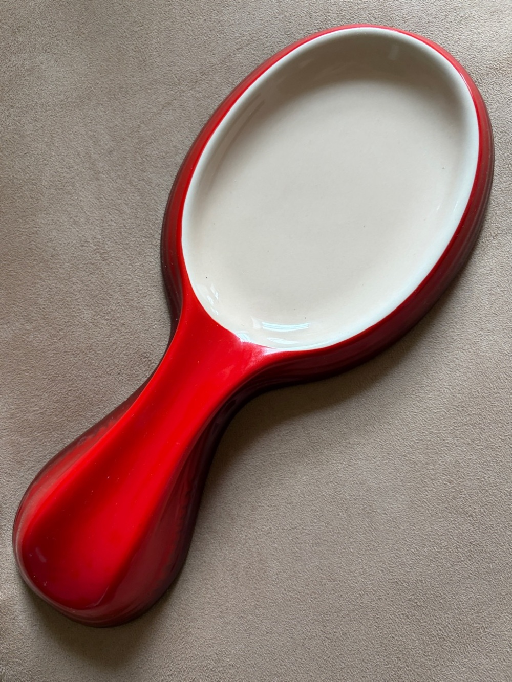 Le Creuset Cherry Red Ceramic Spoon Rest